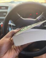 The Seven Husbands of Evelyn Hugo: A Novel - Image 2